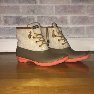Women’s Sperry duck boots